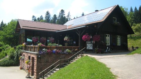 Durch den Grünhütten-Shuttle können jeweils donnerstags auch gehbehinderte Naturliebhaber das beliebte Ausflugsziel besuchen. 