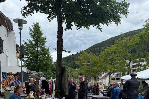 König-Karl-Straße beim Wildbader Frühling 2026