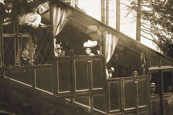 Historische Aufnahme der Bergbahn