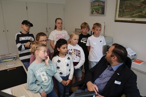 Marco Gauger erzählt über seine Tätigkeiten im Dienstzimmer