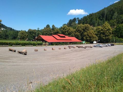 Parking Lot P6