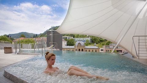 Palais Thermal außen